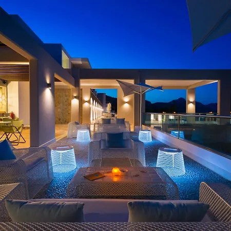 Porto Angeli Hotel