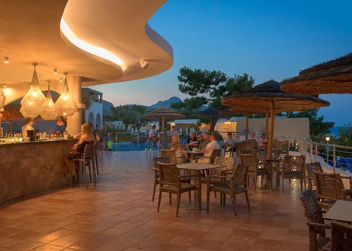 Отель Porto Angeli