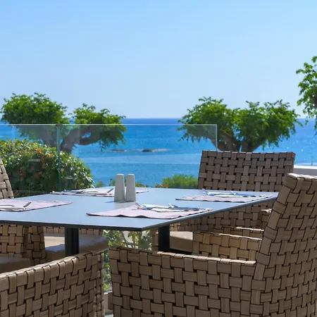Porto Angeli Hotel
