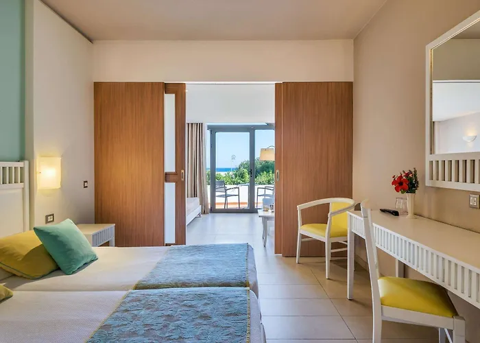 Porto Angeli Hotel